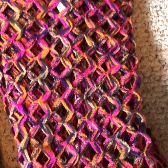 Scarves - Picture 2 of 3
